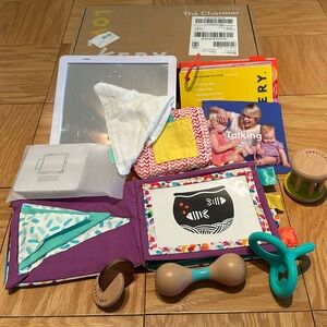 Lovevery The Charmer Play kit 3-4 months